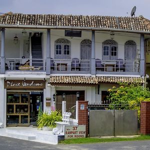 Rampart View Guesthouse